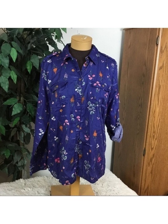 Jaclyn Smith Tops - JACLYN Smith XL royal blue floral button down roll sleeve top